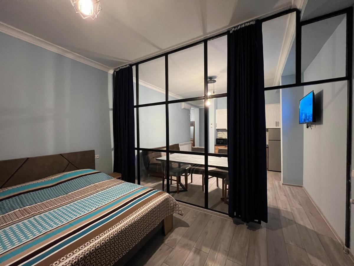 Apartment Merabi Batumi Zewnętrze zdjęcie