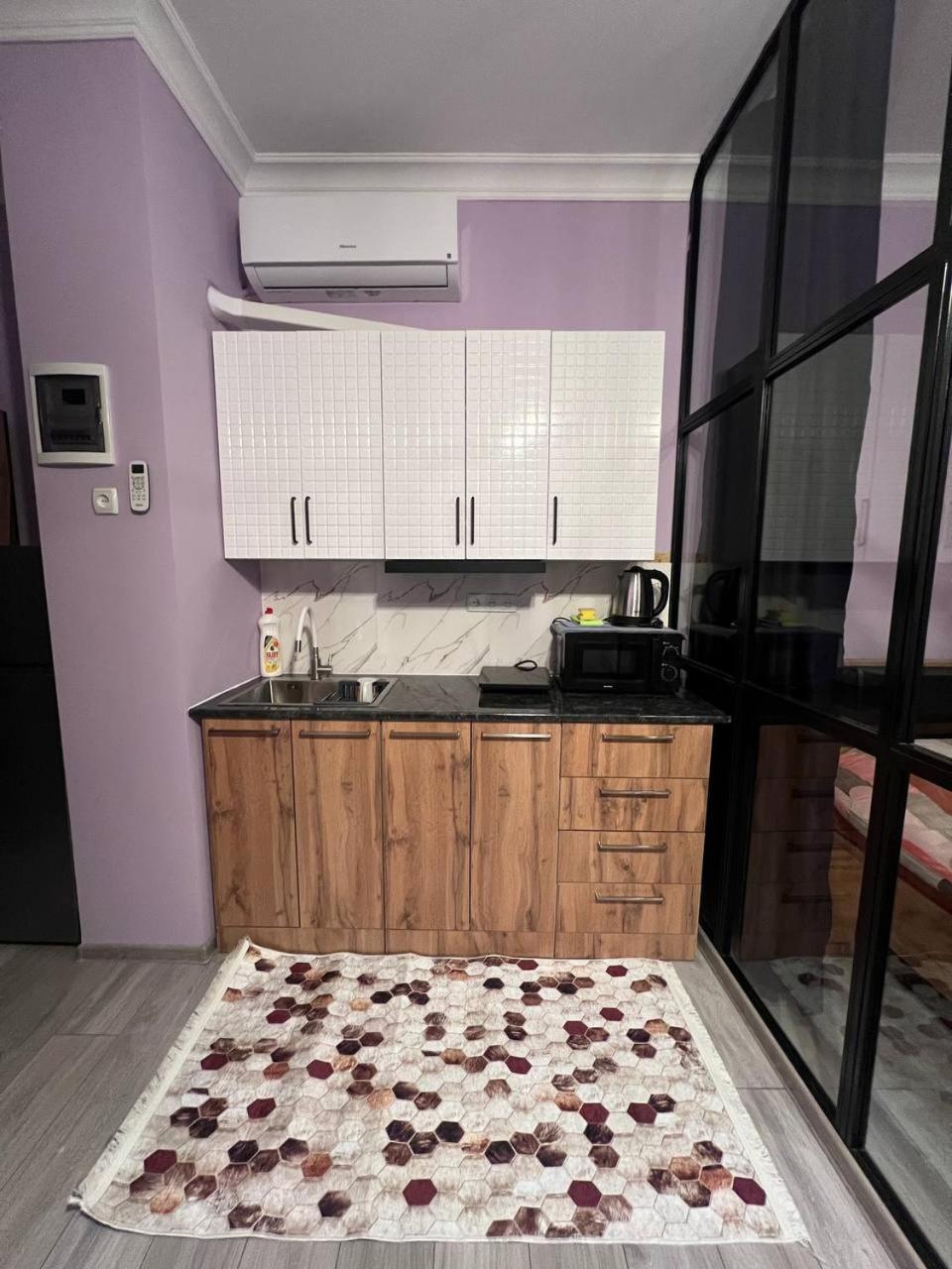 Apartment Merabi Batumi Zewnętrze zdjęcie